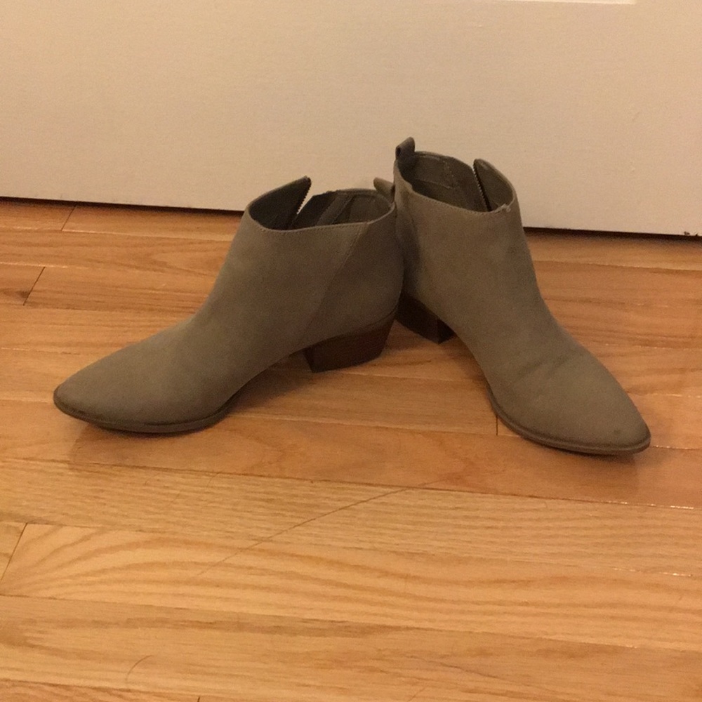 Booties - Picture 4 of 6
